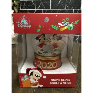 Disney Parks Mickey & Minnie Mouse Holiday Snow globe 2020
